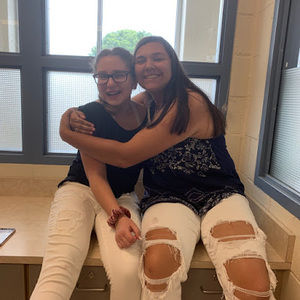 Meet your Posher, Alyssa